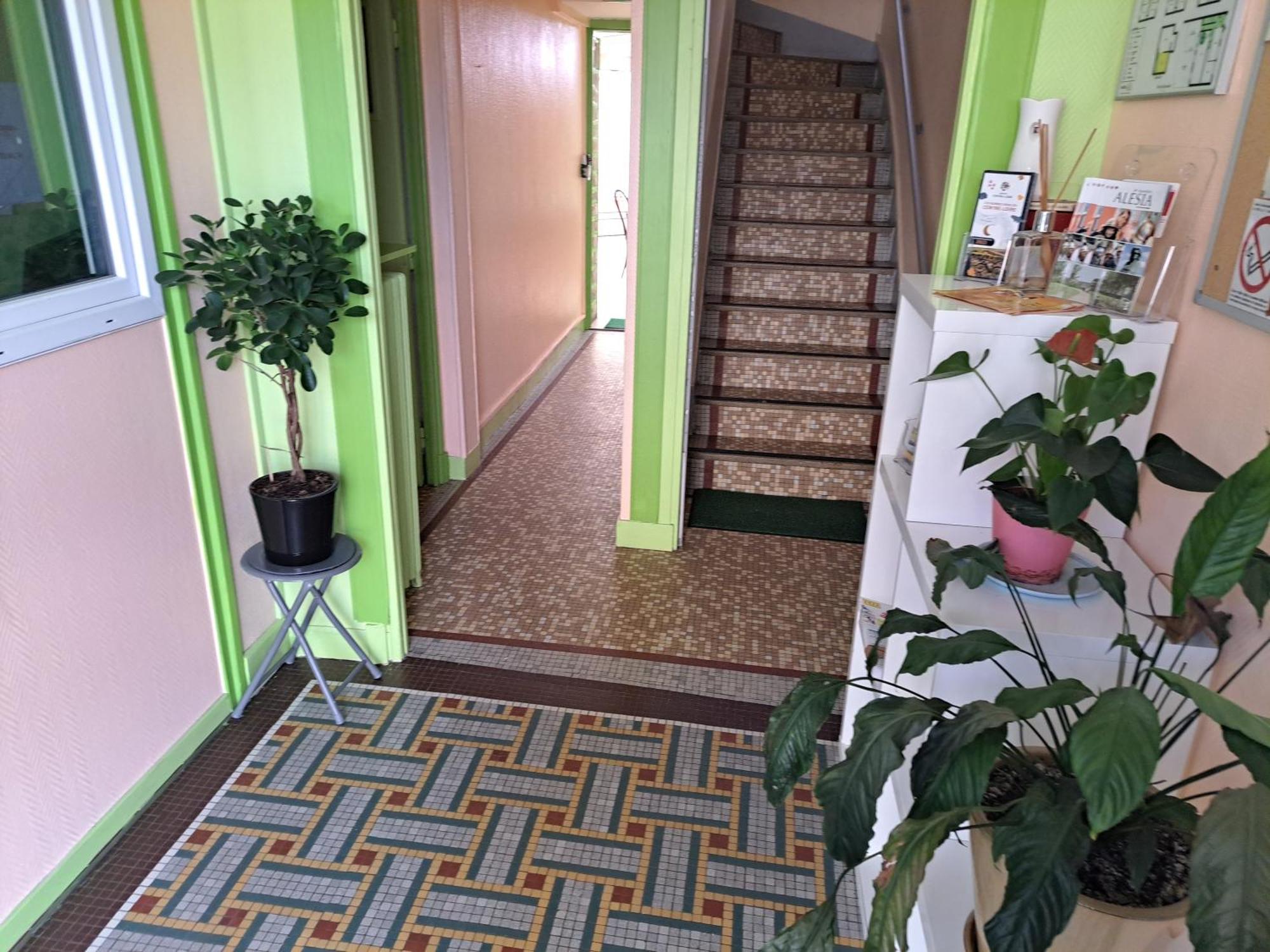 נבר Hotel Beausejour מראה חיצוני תמונה