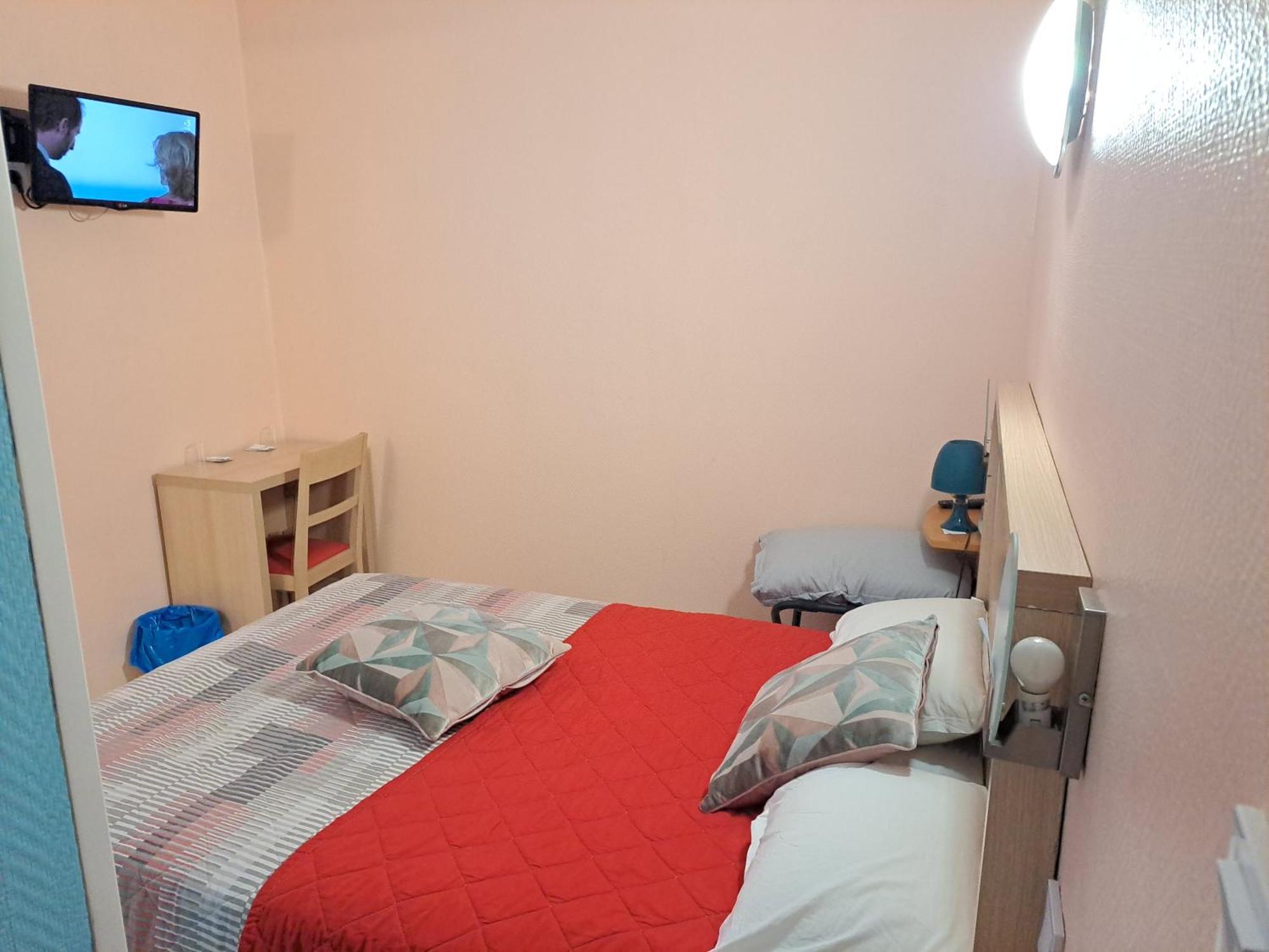 נבר Hotel Beausejour מראה חיצוני תמונה