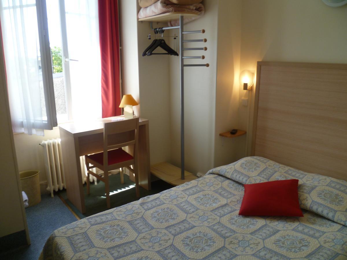 נבר Hotel Beausejour מראה חיצוני תמונה