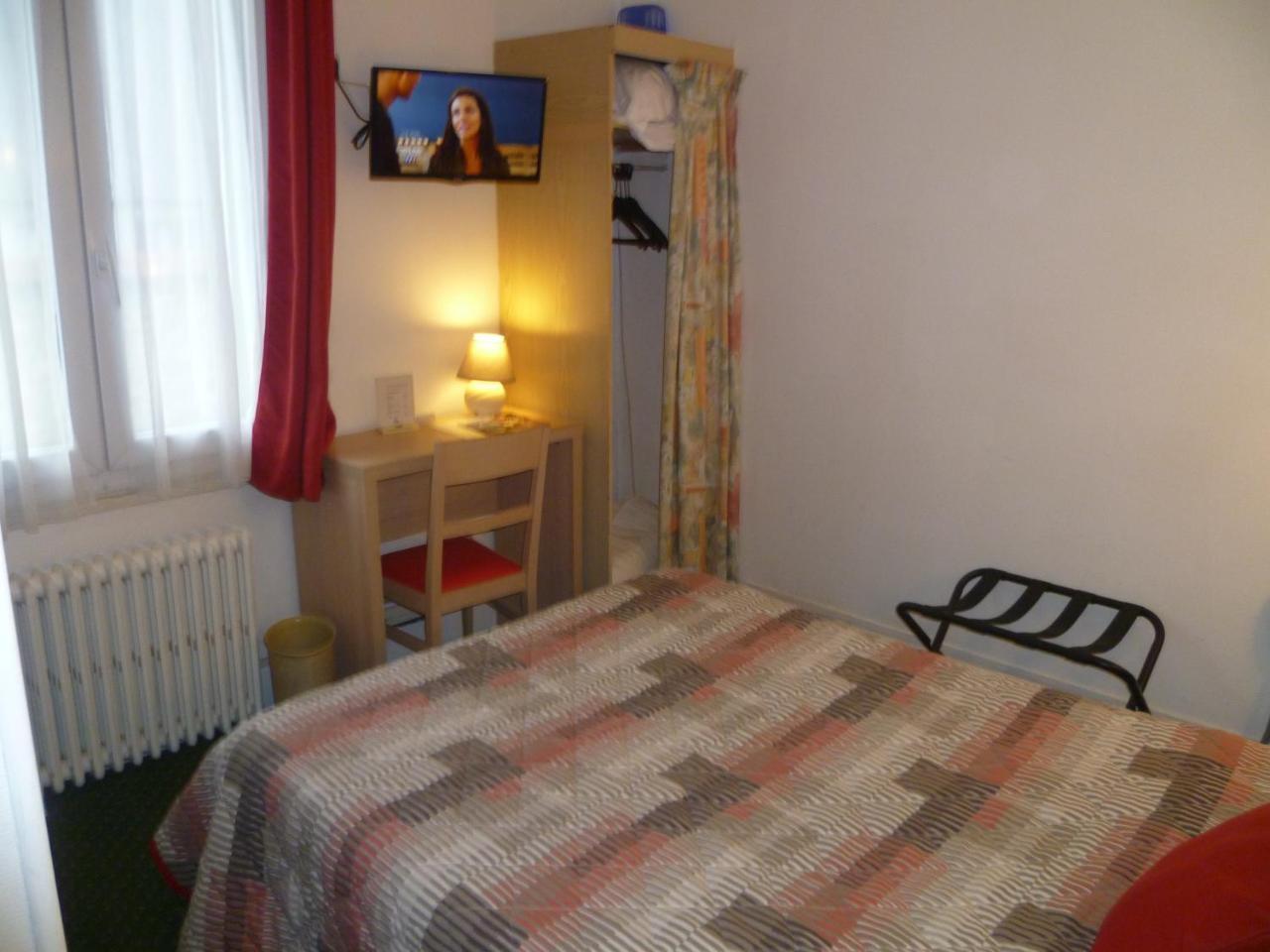 נבר Hotel Beausejour מראה חיצוני תמונה
